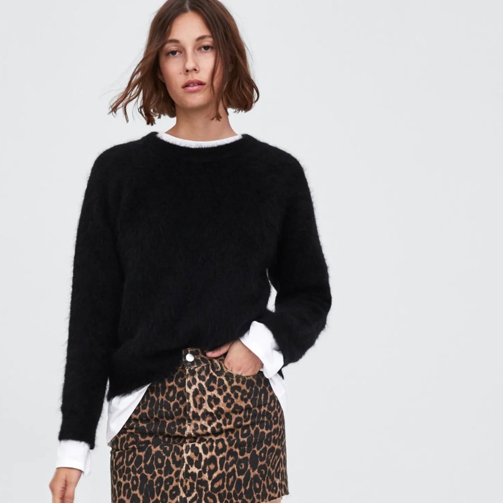 like new Zara LEOPARD PRINT MINI SKIRT